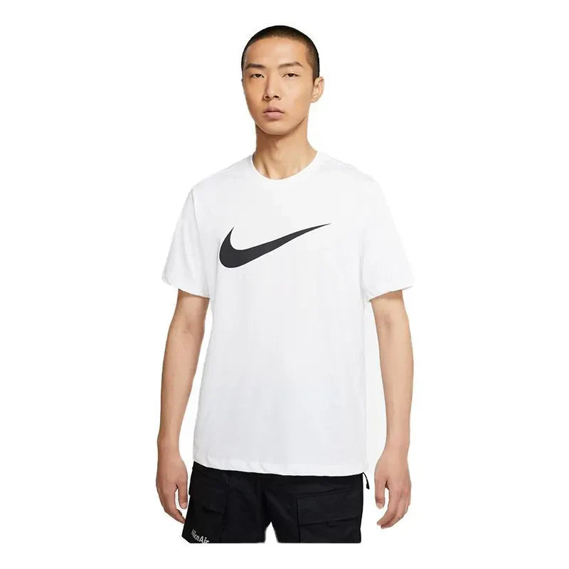 Nike lifestyle t shirt hotsell