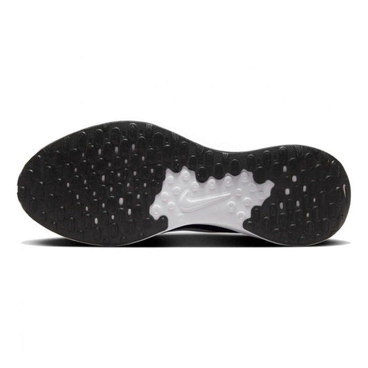NIKE REVOLUTION 7
