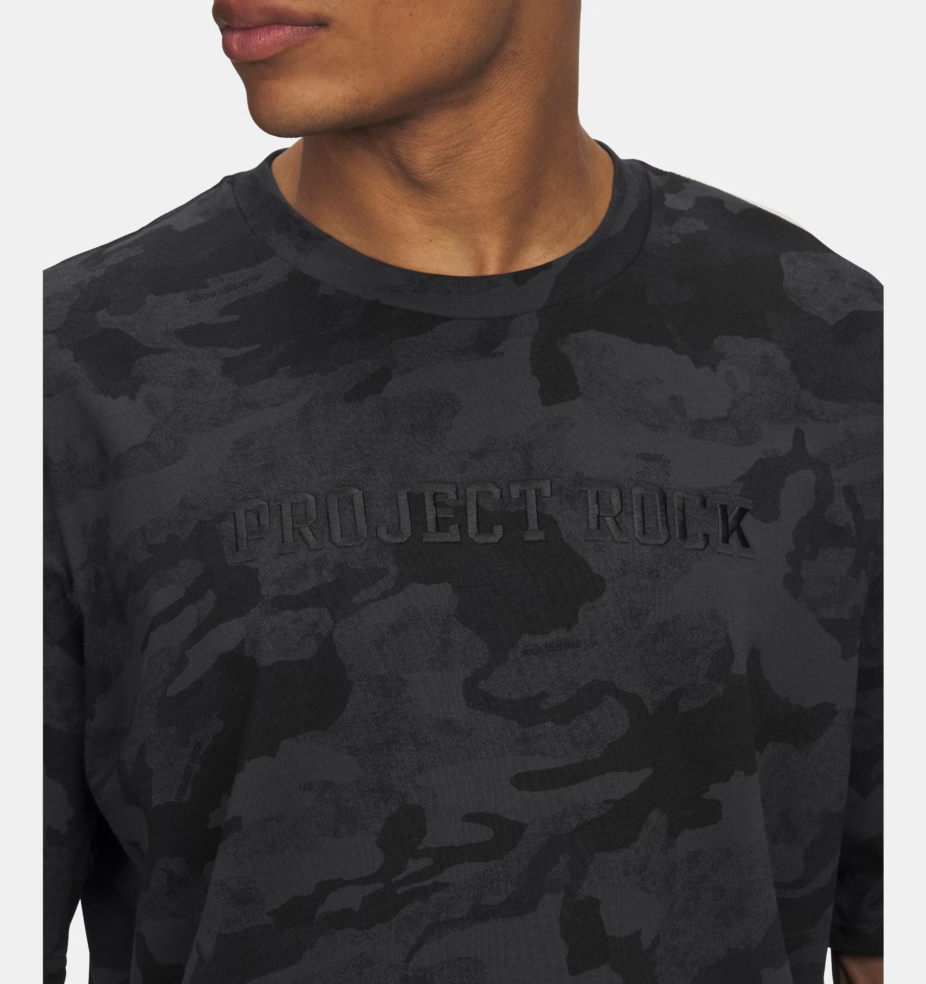 UNDER ARMOUR TRAINING T-shirt|1389976-001