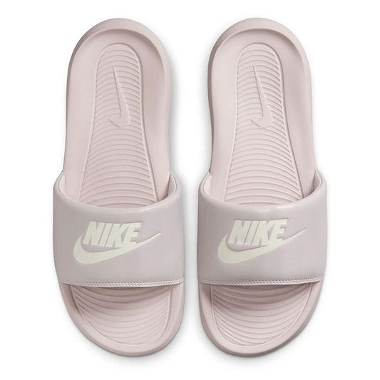 W NIKE VICTORI ONE SLIDE