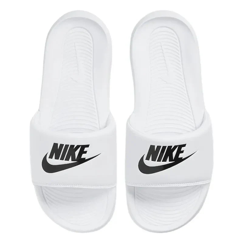 NIKE LIFESTYLE SLIDE | CN9677-100