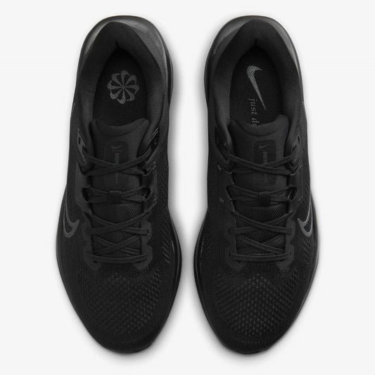 NIKE QUEST 6